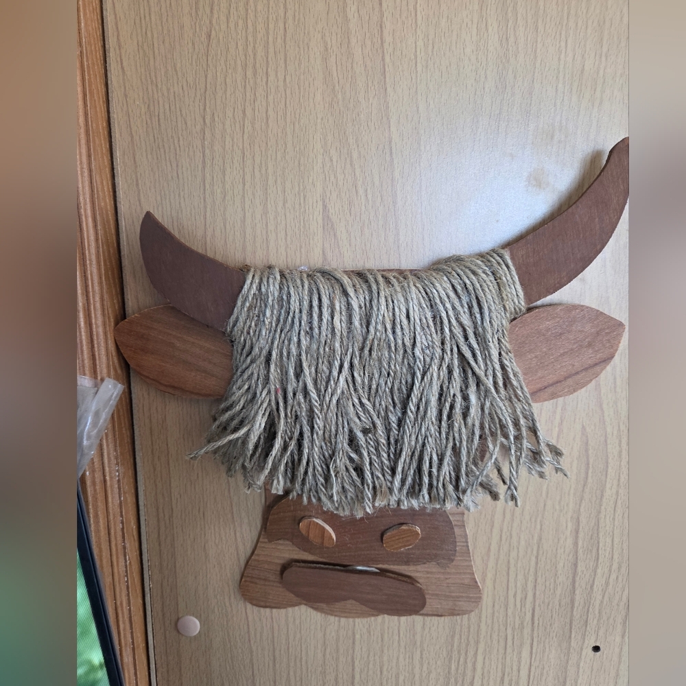 Rustic Brown Highland Cow Wall Hanging - Neutral Twine Mane Hand Made 12 X8.5